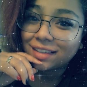 Meet your Posher, Alycia